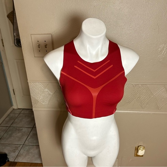 Brooks Red Sports Bra - Picture 5 of 16